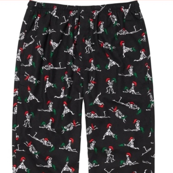 Supreme Hanes Holiday Pajama Set Black Size Large FW25 - Picture 5 of 8